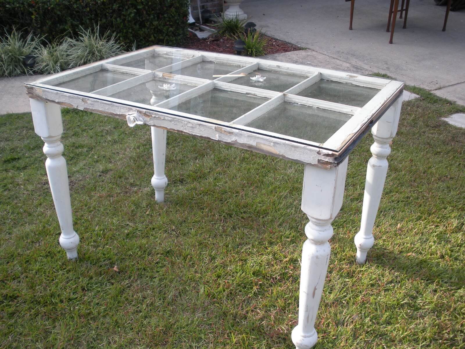 Cute Distressed Window See-Through Table