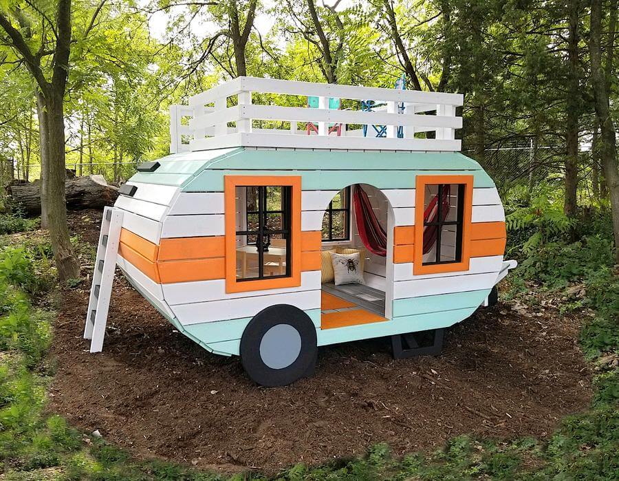 2-Sized Happy Camper Playhouse Plan