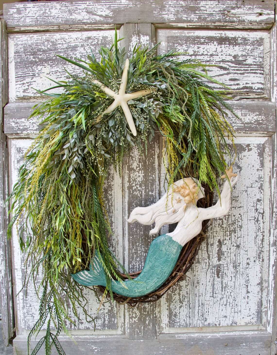 Beautiful Mermaid Queen on the Door