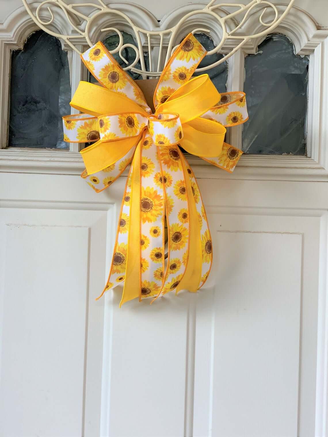 Adorable Yellow Sunflower Door Bow