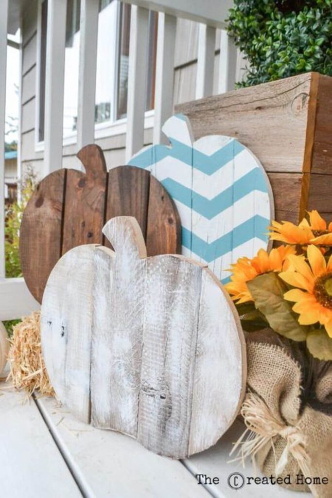 15 DIY Outdoor Fall Decorations for Warming Up Your Yard in 2024