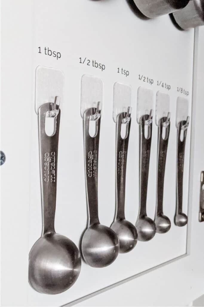 Command Hook Measuring Cup Wall Storage