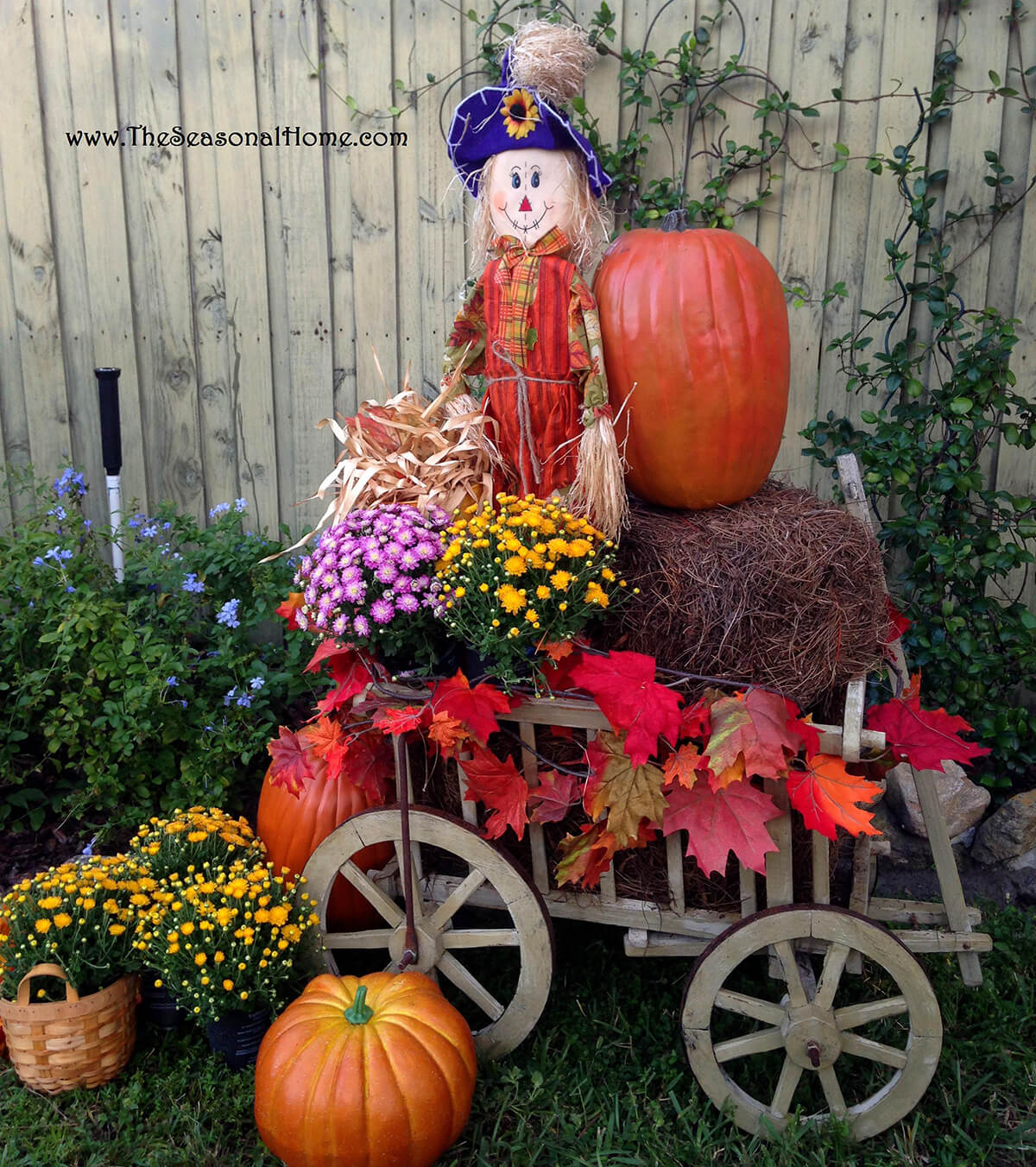 Scarecrow Hay Ride Fall Front Yard Decoration