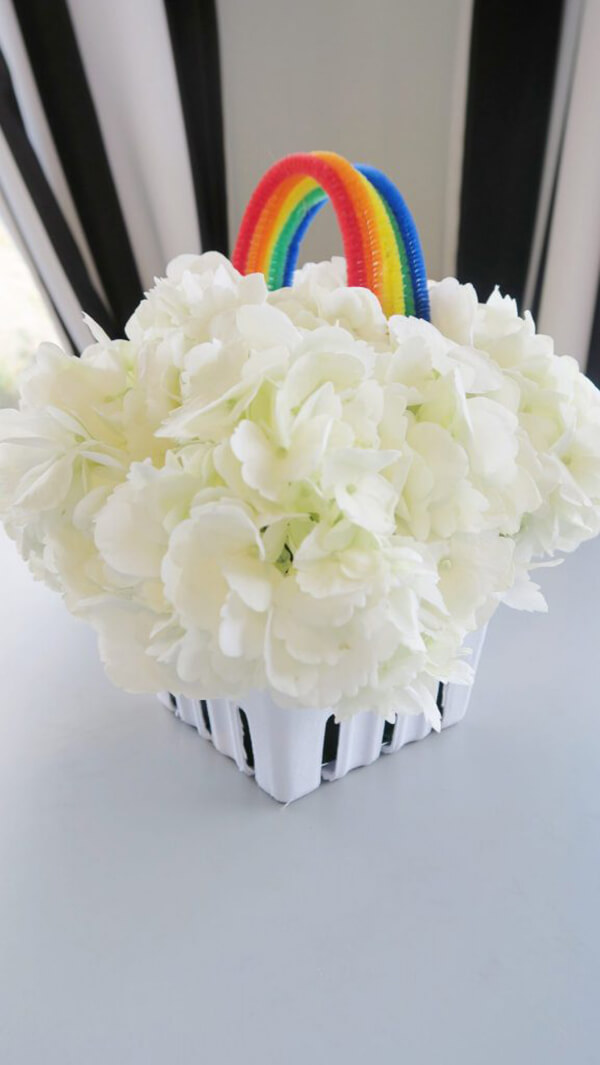 Rainbow-Handled Flower Cloud Basket