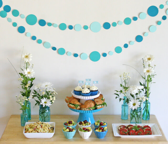 Homemade baby shower sales centerpieces