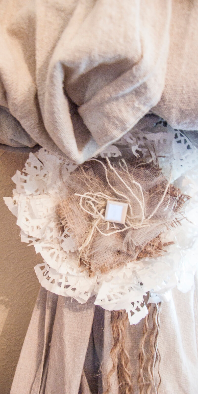 Super Simple Shabby Chic Flower Accents