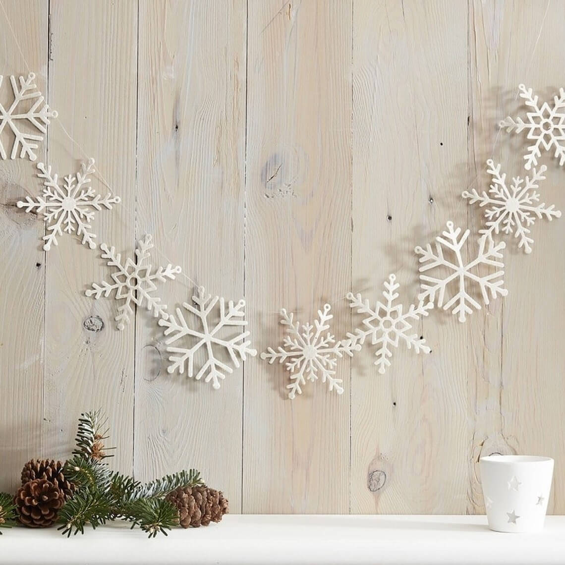 White Christmas Shimmering Snowflake Garland
