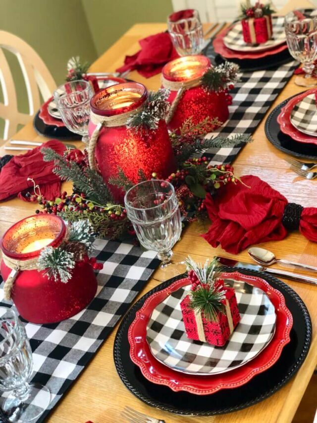 26 Best Red Christmas Centerpiece Ideas for Your Table in 2023