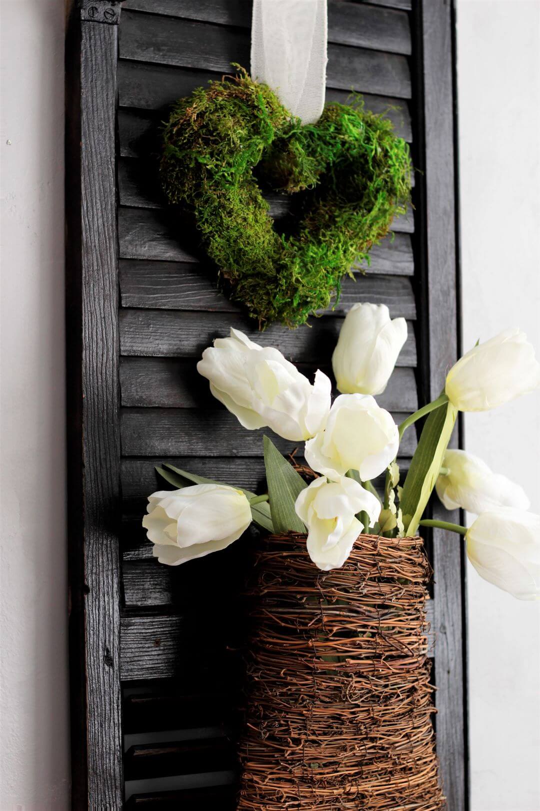 Shaggy Moss Heart Shaped Wreath