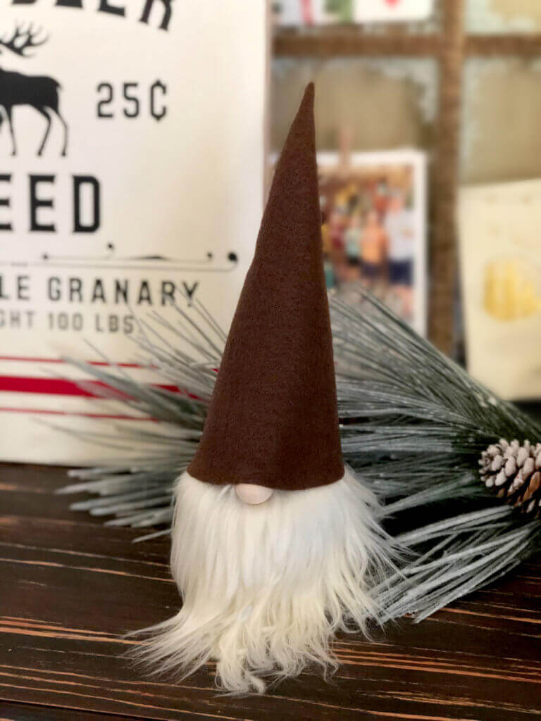 No-Sew Holiday Gnome Decoration
