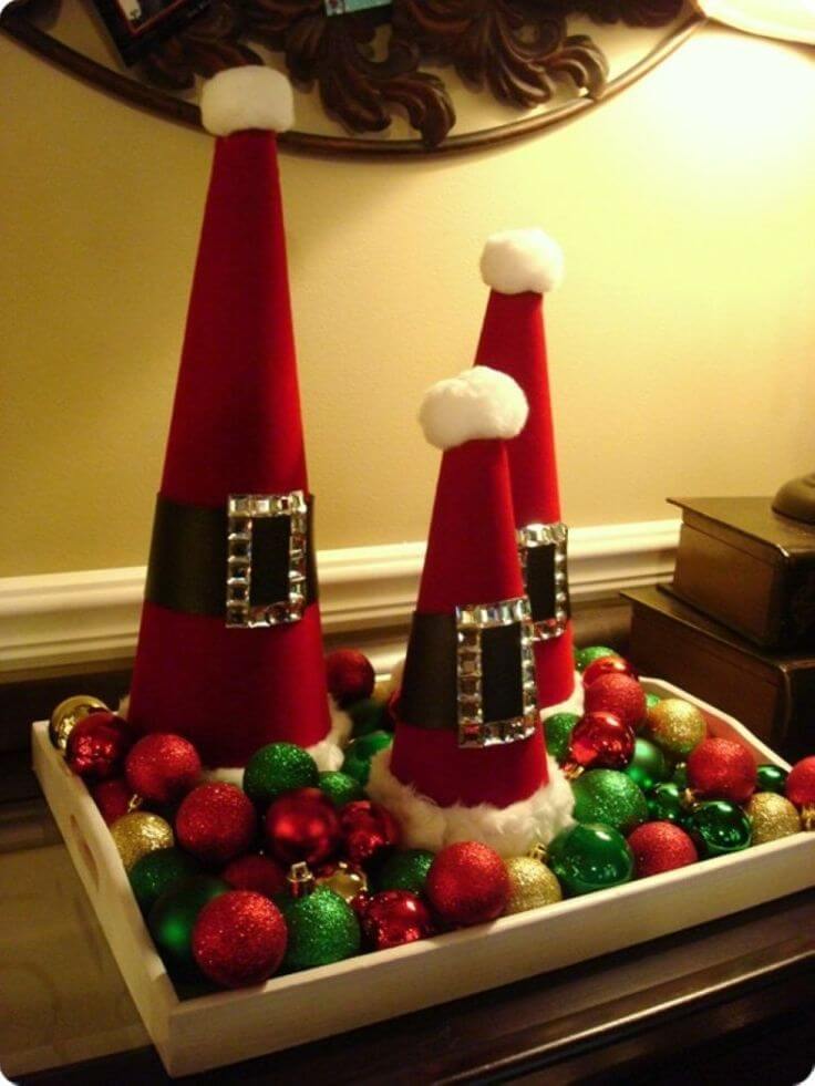 Remarkable Crafted Santa Hats Centerpiece