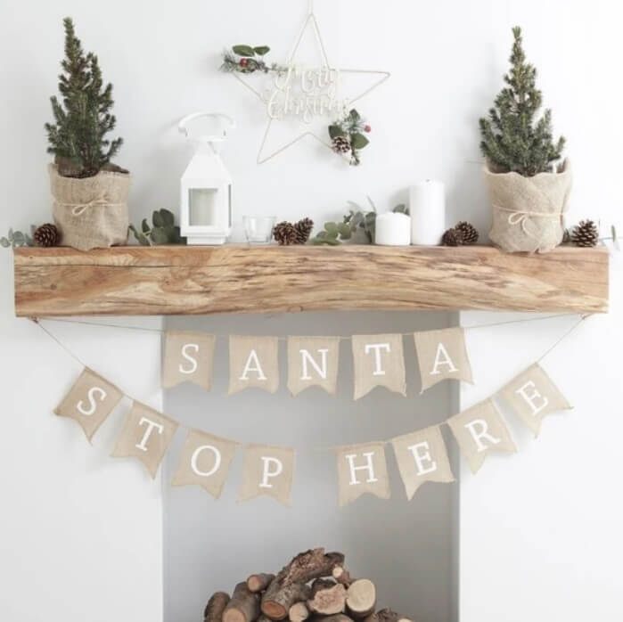 Cute Neutral Mantlepiece Christmas Décor