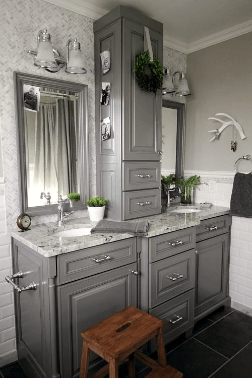 Gray and White Vision in Marble
