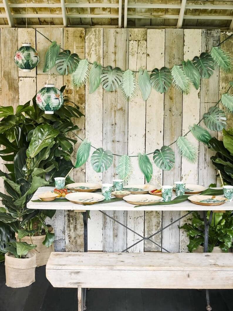 Pretty Palm Leaf Paper Garland