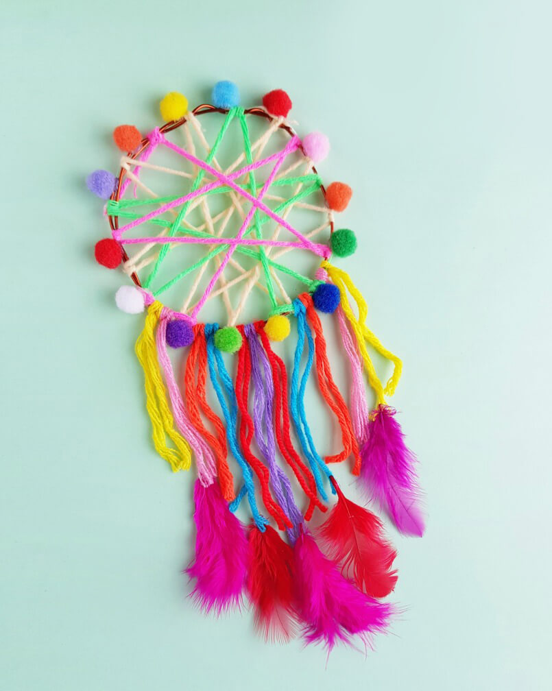 Kid-Friendly Bright and Bold DIY Dreamcatcher