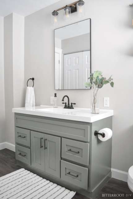 14 Best Grey and White Bathroom Ideas that are Perfect for 2023