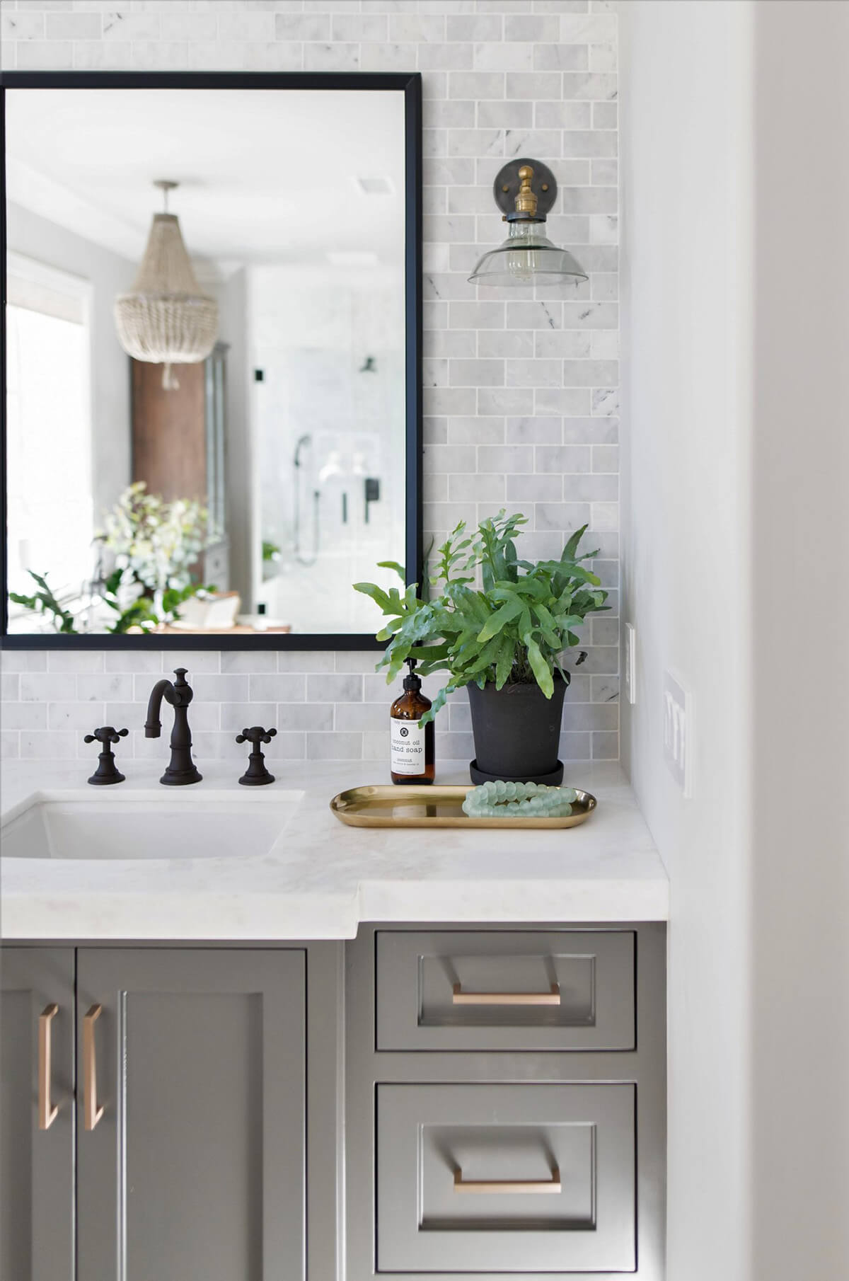Instant Elegance with Marble Subway Tiles