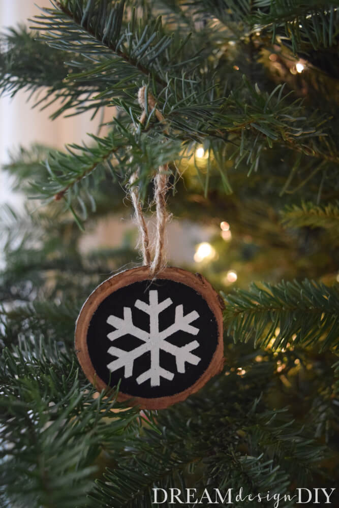 Fun Decorative Wood Slice Ornaments