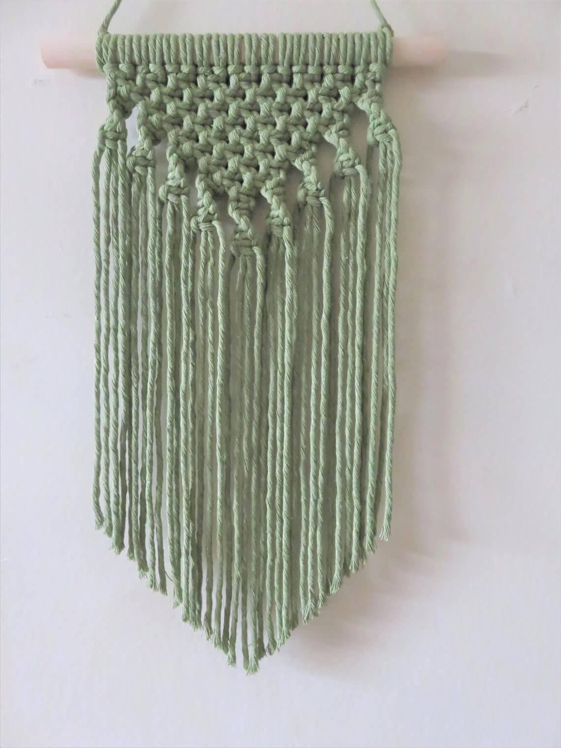 Handmade Macramé Olive Green Design Idea