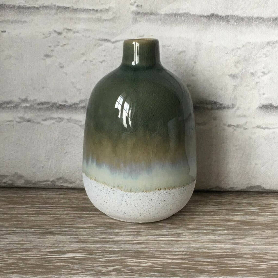 Glossy Green Cascade Ceramic Vase — Homebnc