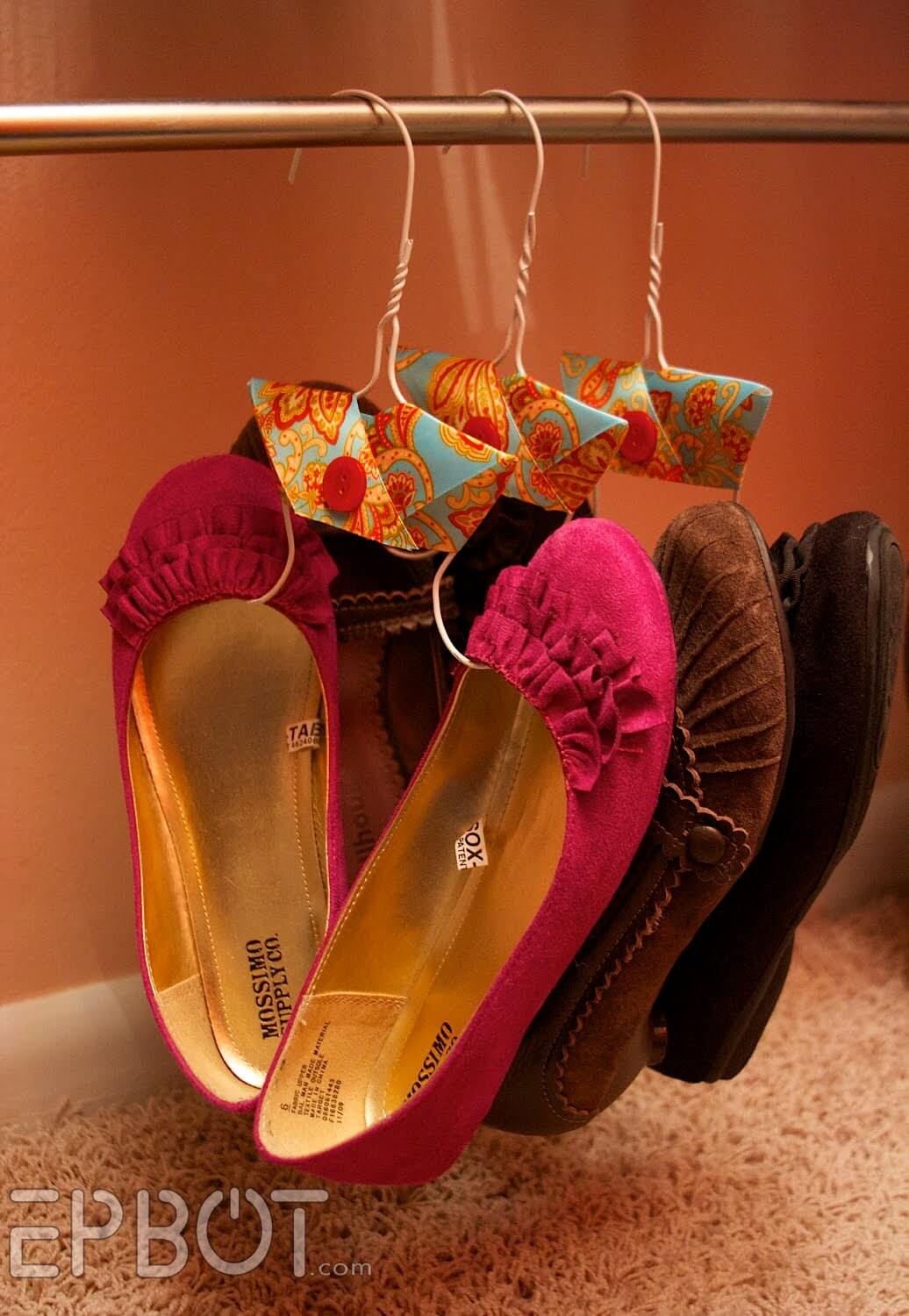 https://homebnc.com/homeimg/2022/01/03-diy-shoe-rack-ideas-homebnc.jpg