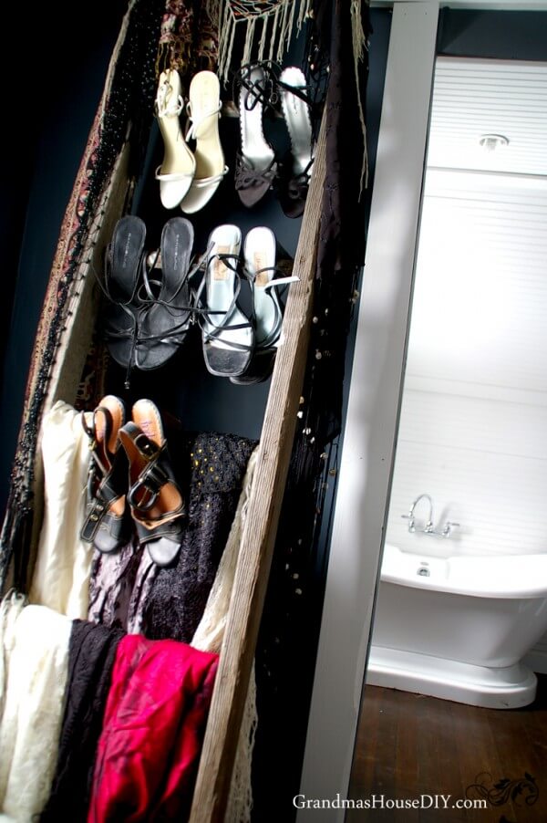 The Great and Affordable DIY Shoe Rack  #10Ideas #shoes #racks #storage  #organize #ideas #industrialshoeracks #homema…