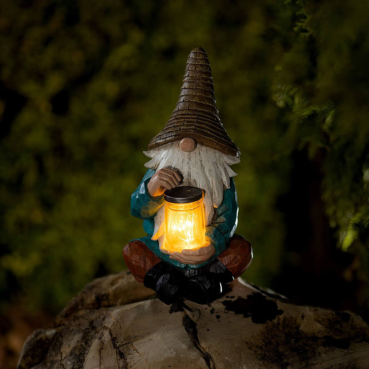 Gnome with Firefly Jar Solar Light Statue