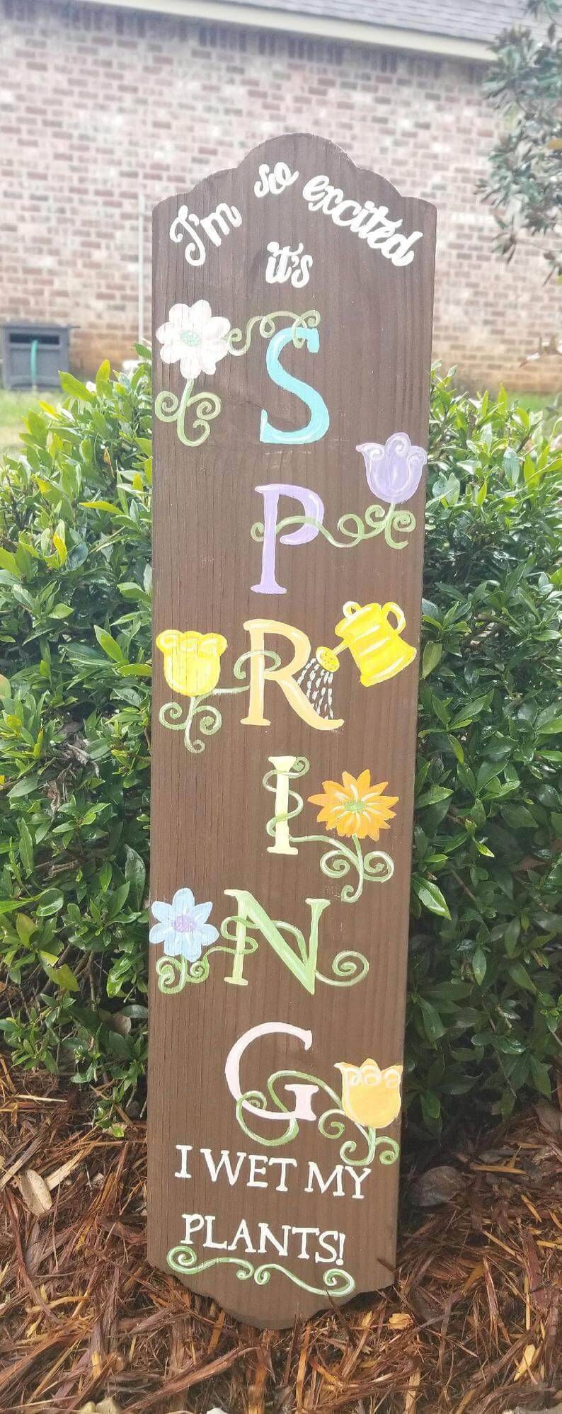 A Unique and Hilarious Spring Welcome Sign