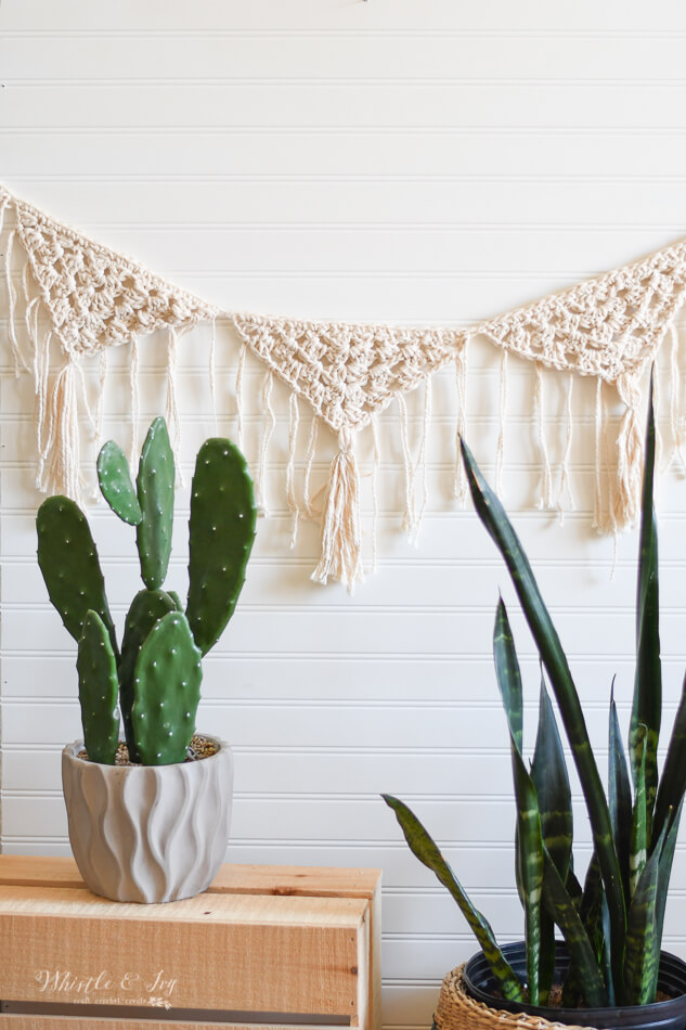 Granny Square Garland Crochet Pattern