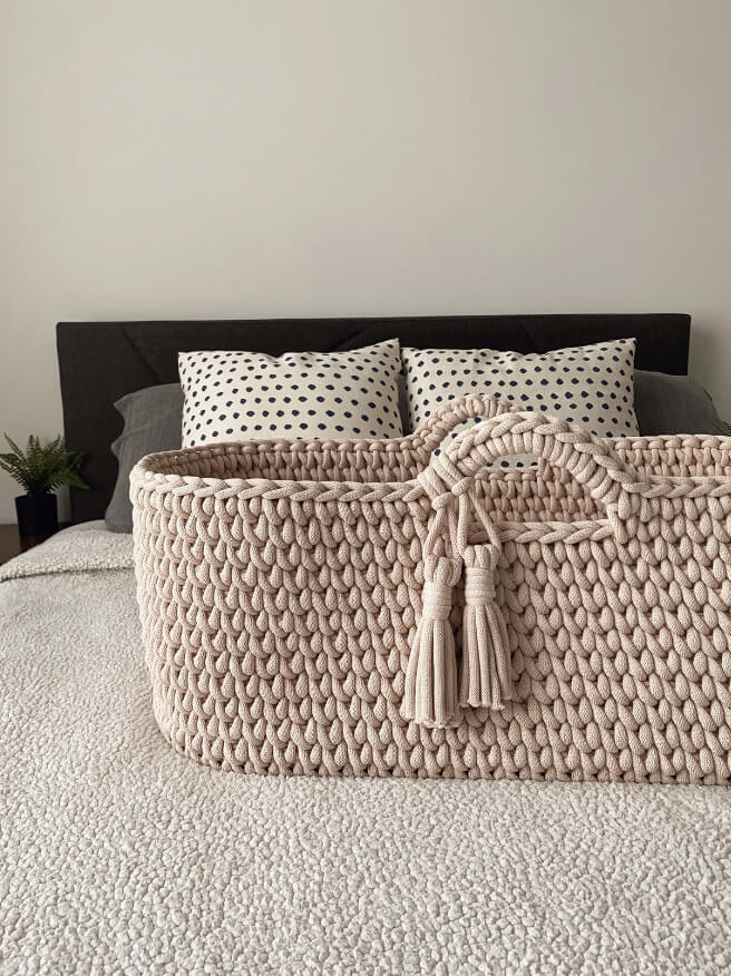 Beautiful Crocheted Pattern Moses Basket