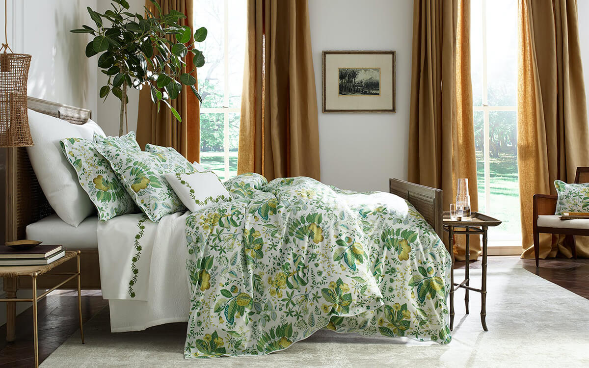 Tropical Green Botanical Egyptian Cotton Bedspread