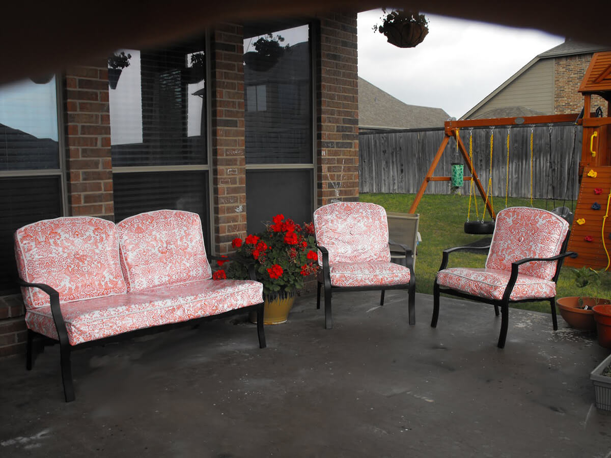 Bright and Fun Pink Porch Decor