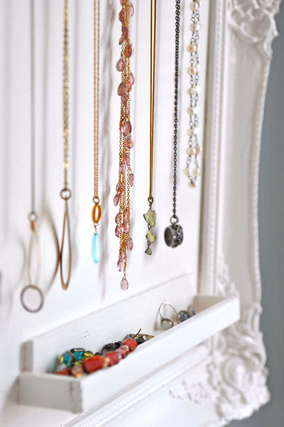 Framed Wall Hanging Jewelry Storage