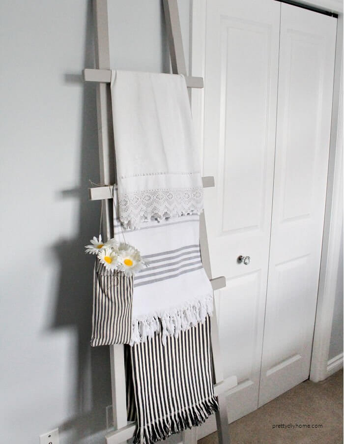 Wood Ladder Blanket Storage Holder