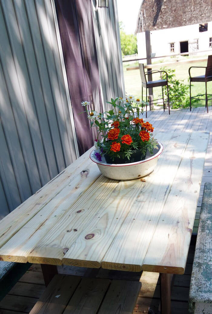 DIY Replacement Outdoor Tabletop Dining Table