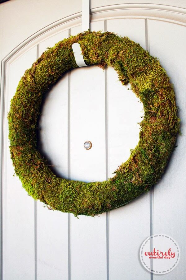 Simple Handmade Rustic Moss Wreath