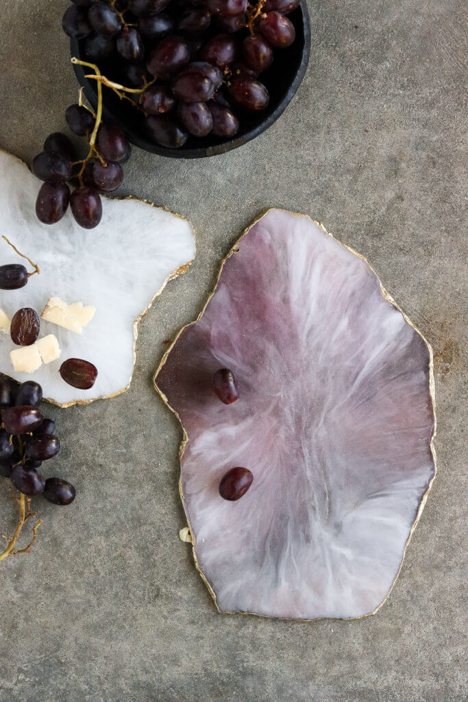 Incredible DIY Resin Agate Serving Board