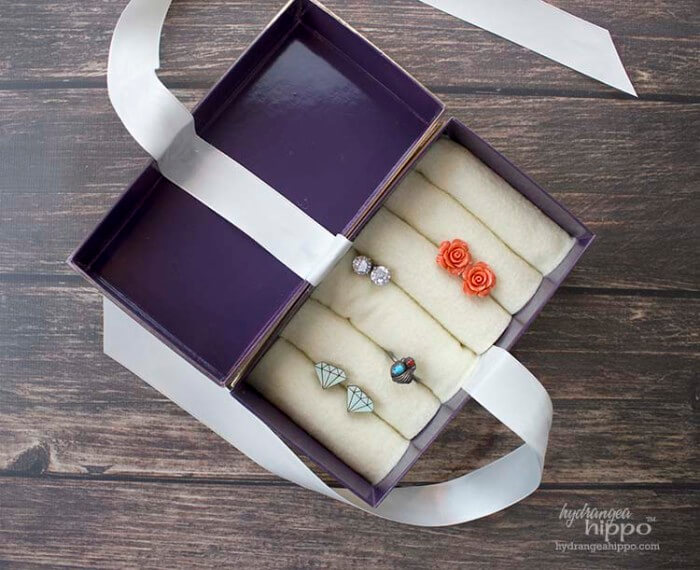 Upcycled DIY Travel Jewelry Box