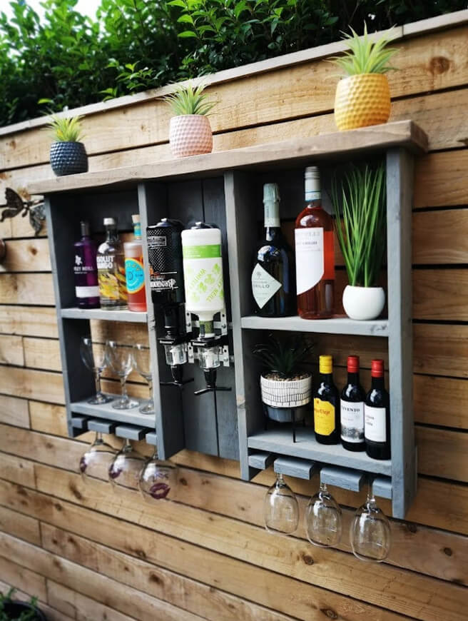Wine and Spirit Wall Rack with Dispensers
