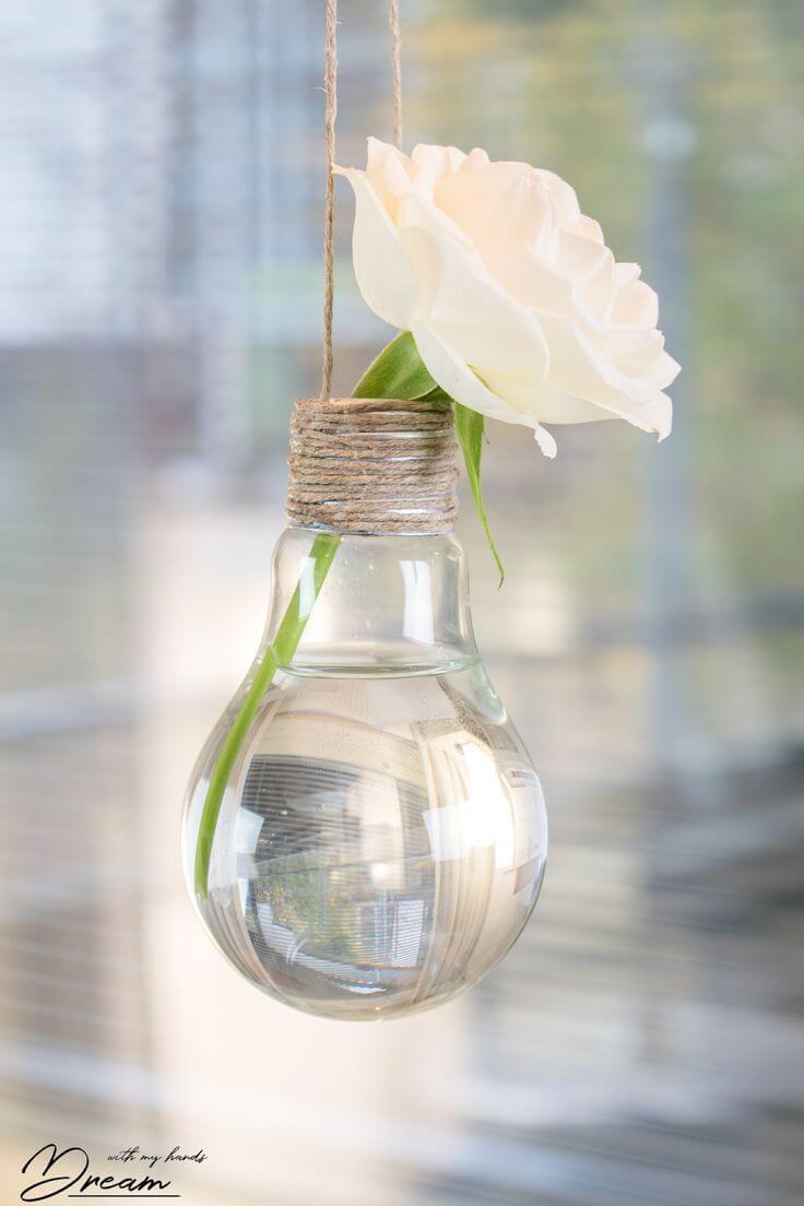 Charming DIY Light Bulb Flower Vase