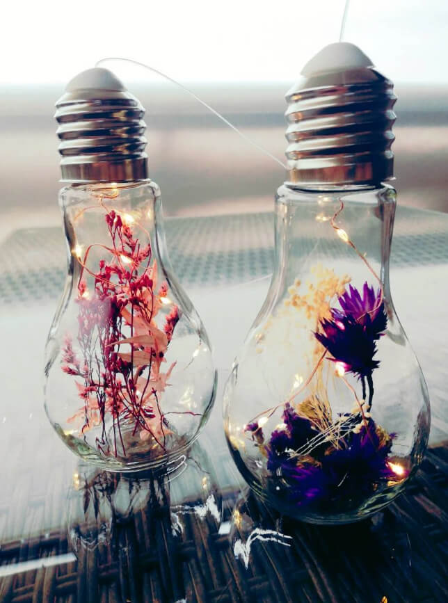 LED Floral Decorative Light Bulb