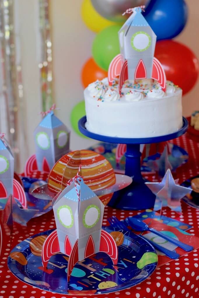 Decorating for an Outer Space Birthday Party