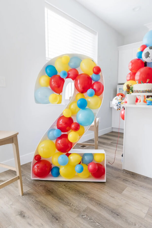 Oversized Balloon Foam Marquee Number