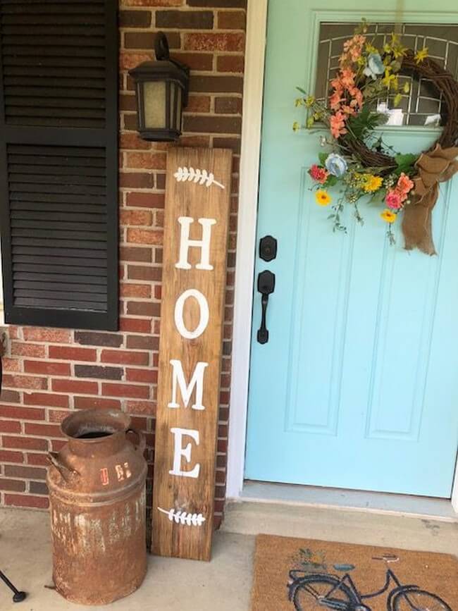 Vintage Wooden Sign with Wreath