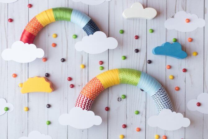 Incredible DIY Rainbow Cloud Wreath