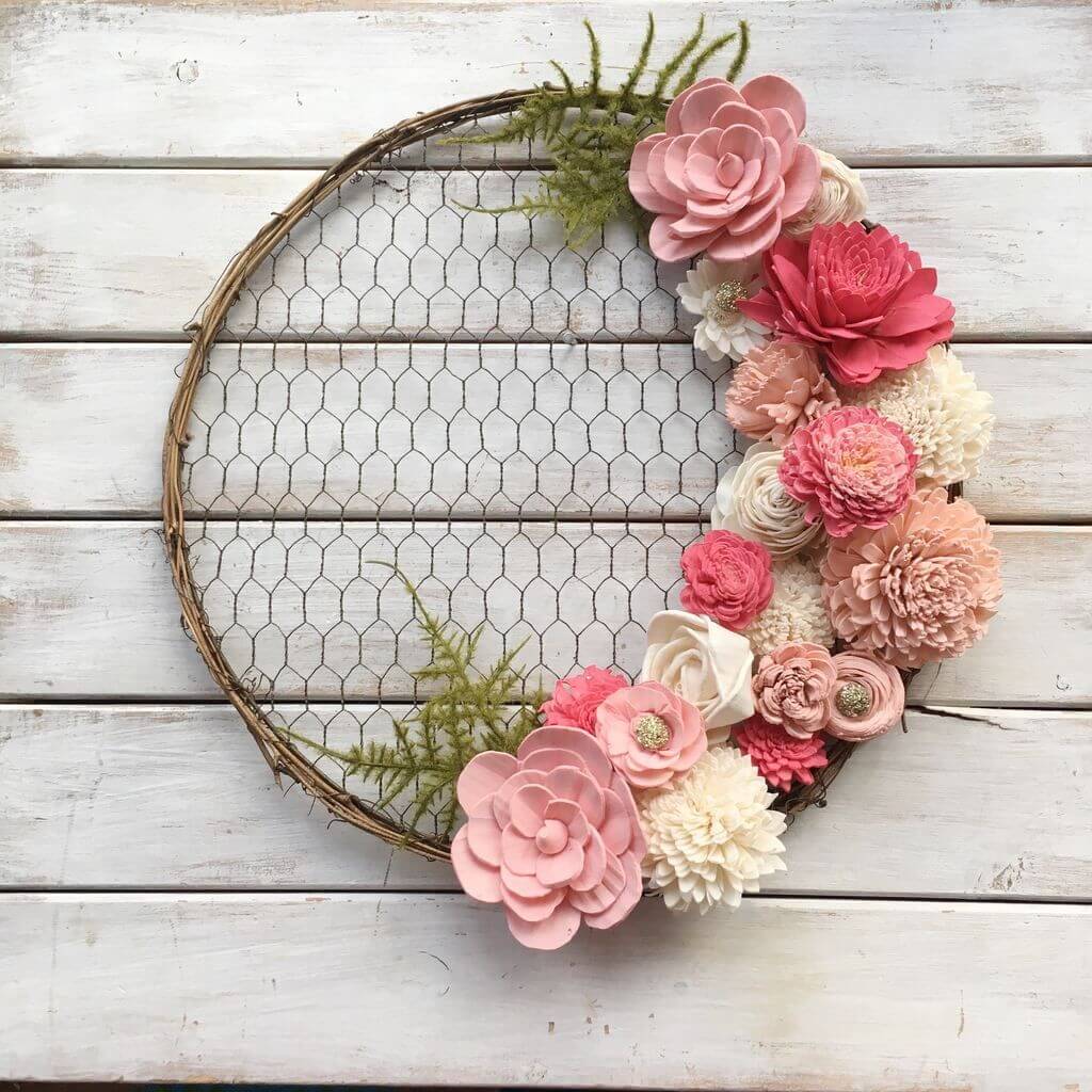 Moon Shaped Chicken Wire Floral Wreath