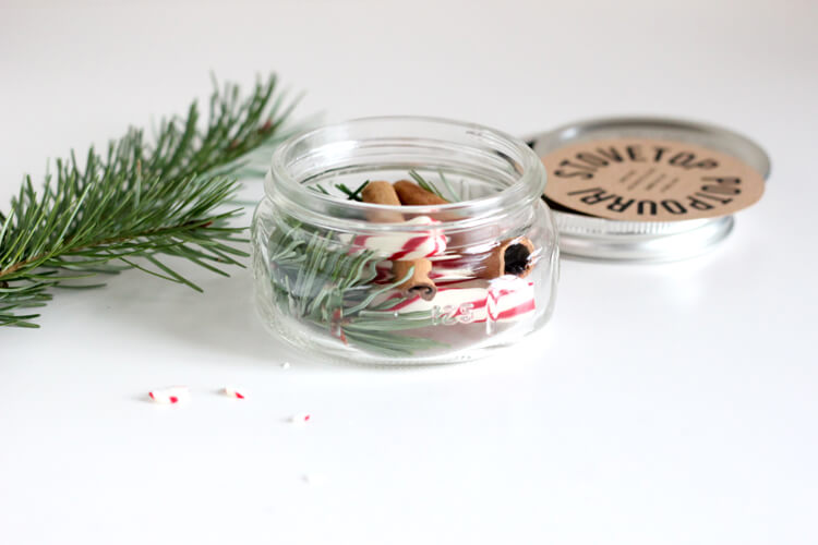 Stove Top Potpourri in a Jar