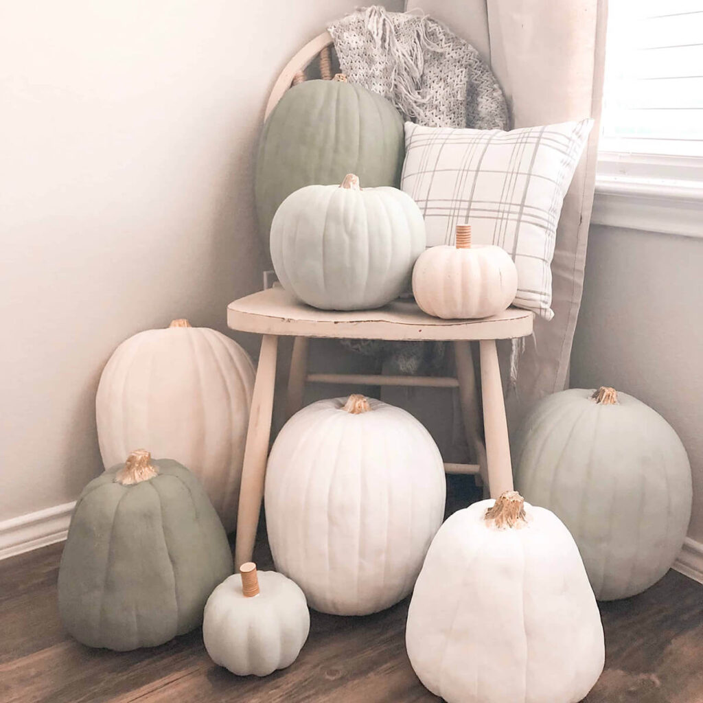 20 DIY Painted Pumpkins to Create Distinctive Decor in 2023