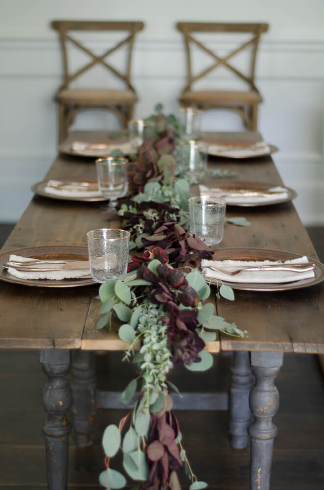 The Garland Wedding Table Centerpiece