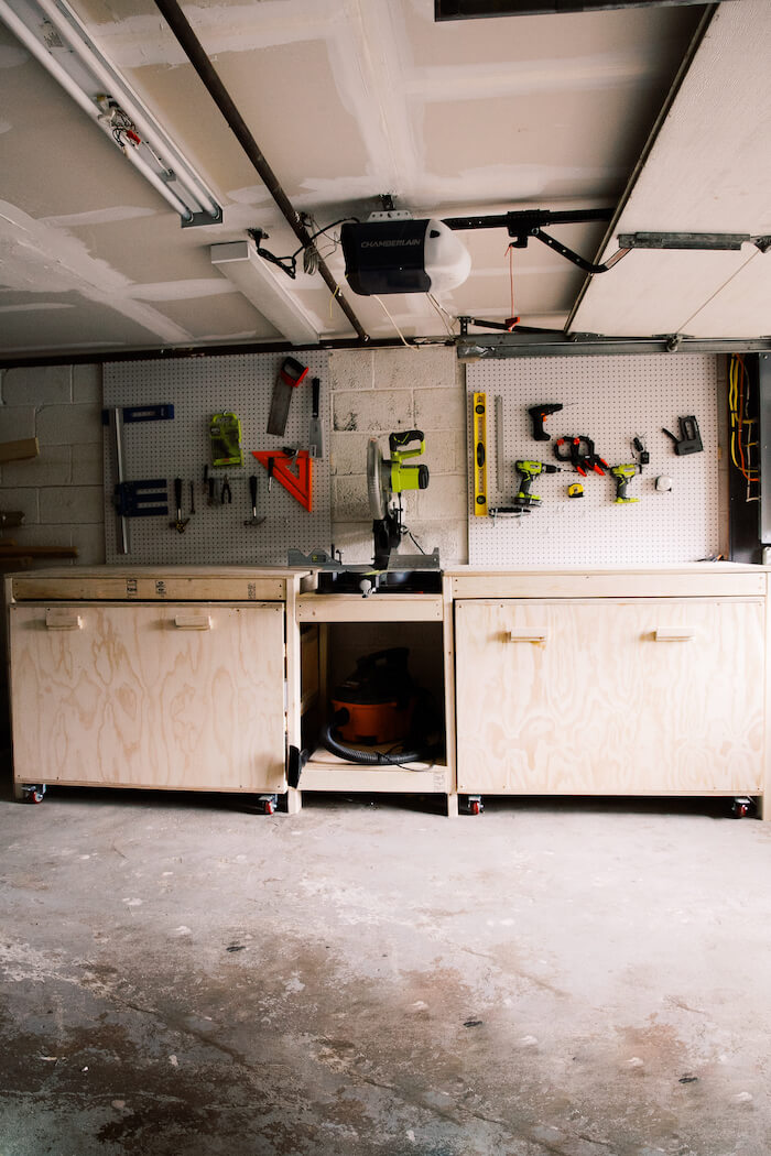 Constructing a Workbench with Rolling Tool Storage
